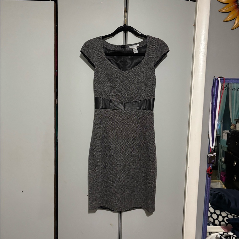 H&M Gray Sheath Mini Dress with Cap Sleeves